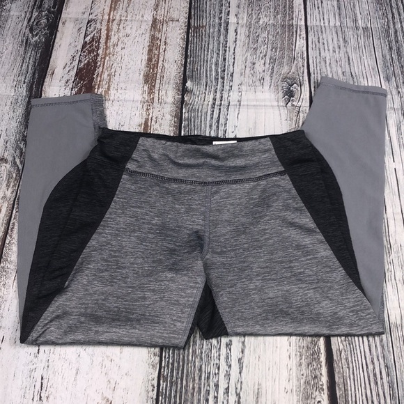 OLD NAVY ACTIVE Girls Go- Dry Gray Size M/8 - Picture 2 of 12